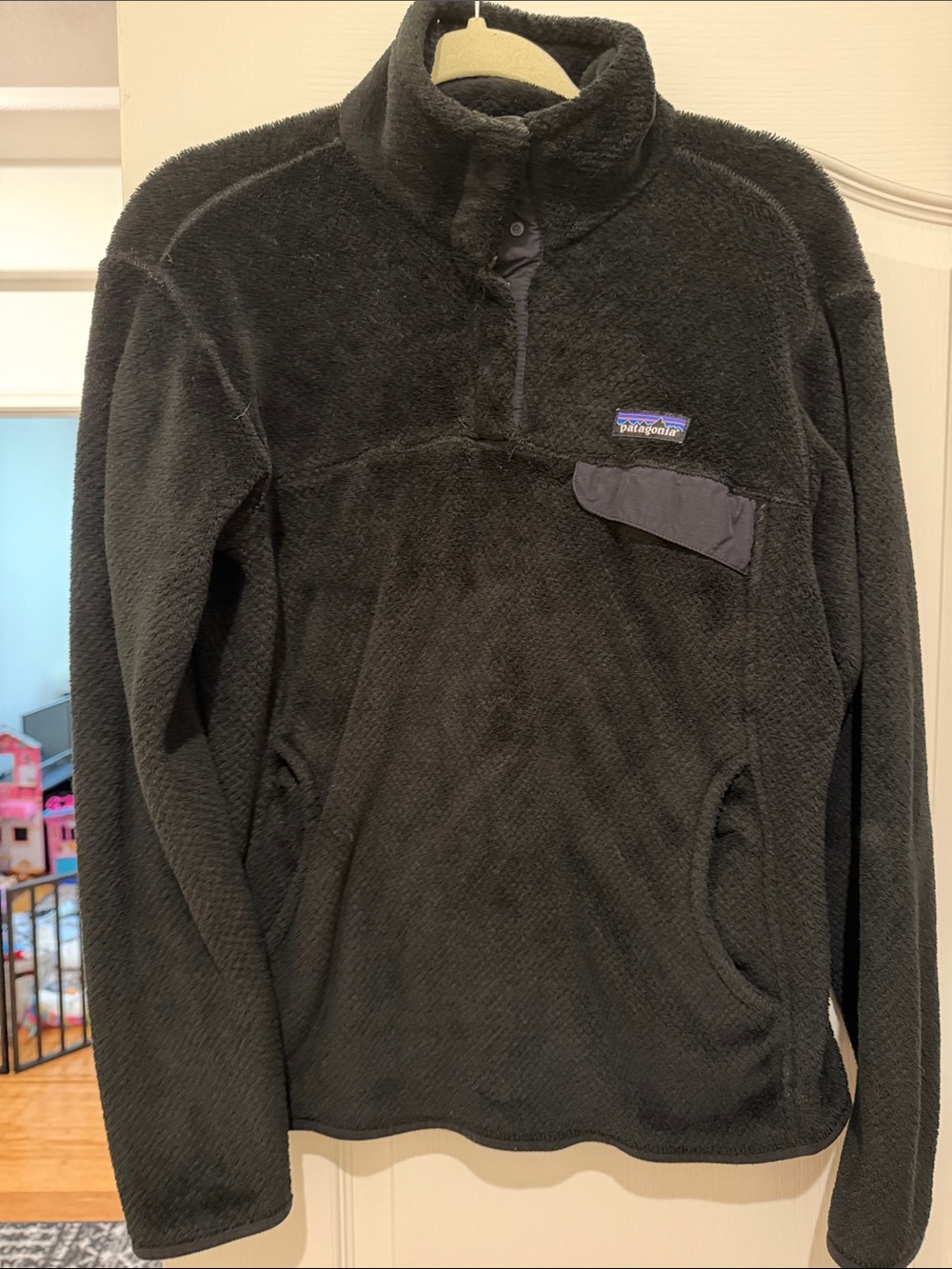 Patagonia Black womens High-Pile Fleece Pullover with Snap Collar